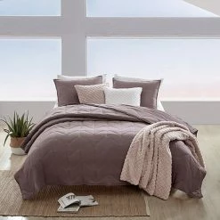 Koolaburra By UGG Koolawash Waves Quilt Set With Shams Mauve -Koolaburra by UGG Shop unnamed file 1143