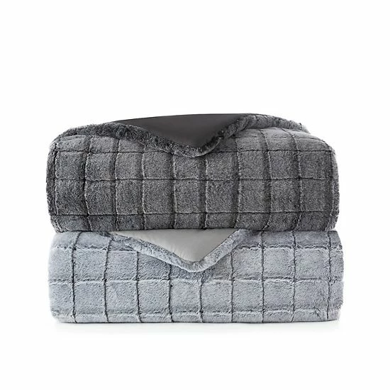 Koolaburra By UGG Izzel Faux Fur Comforter Set With Shams Cocoa Gray 4 Koolaburra By UGG Izzel Faux Fur Comforter Set With Shams Cocoa Gray - Image 4